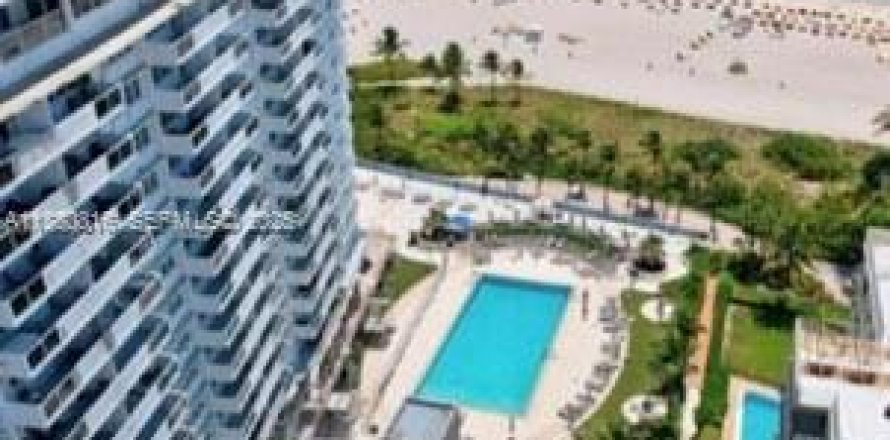 Condo in Miami Beach, Florida, 1 bedroom  № 2054184
