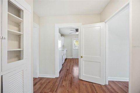 House in Bradenton, Florida 2 bedrooms, 123 sq.m. № 2100254 - photo 26