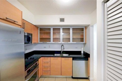 Condominio en venta en Miami, Florida, 2 dormitorios, 97.64 m2 № 2024725 - foto 9