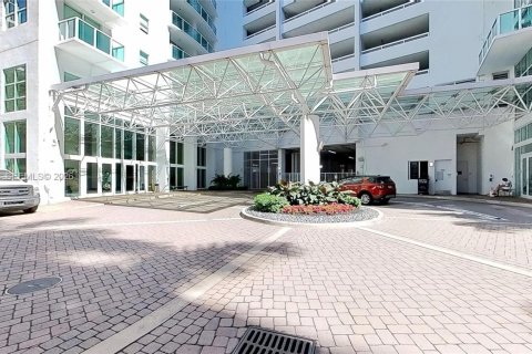Condominio en venta en Miami, Florida, 2 dormitorios, 97.64 m2 № 2024725 - foto 24