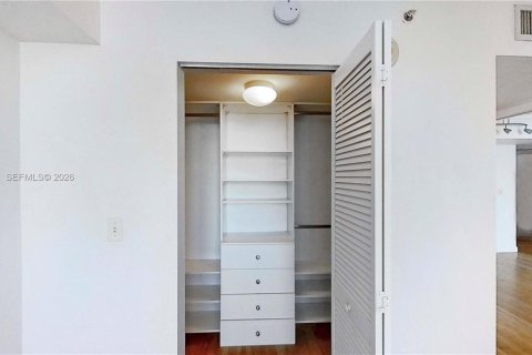 Condominio en venta en Miami, Florida, 2 dormitorios, 97.64 m2 № 2024725 - foto 6