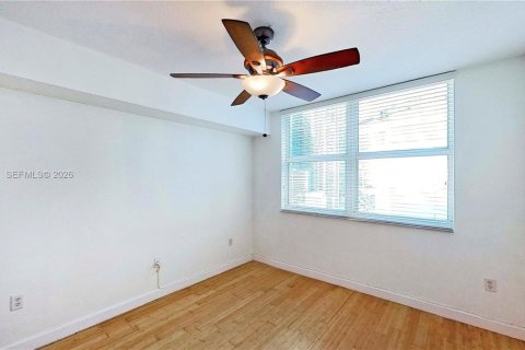 Condominio en venta en Miami, Florida, 2 dormitorios, 97.64 m2 № 2024725 - foto 19