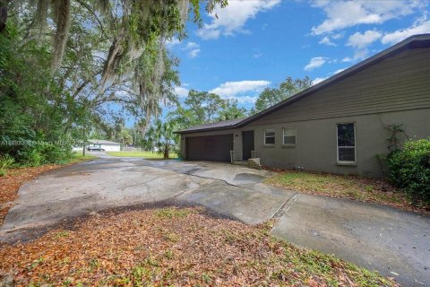 House in Ocala, Florida 5 bedrooms № 1944956 - photo 27