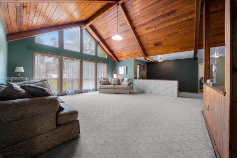 House in Ocala, Florida 5 bedrooms № 1944956 - photo 5