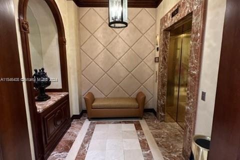 Condominio en venta en Aventura, Florida, 2 dormitorios, 208.1 m2 № 1934286 - foto 25