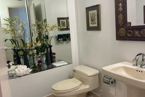 Condominio en venta en Aventura, Florida, 2 dormitorios, 208.1 m2 № 1934286 - foto 12