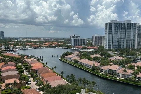 Condominio en venta en Aventura, Florida, 2 dormitorios, 208.1 m2 № 1934286 - foto 24