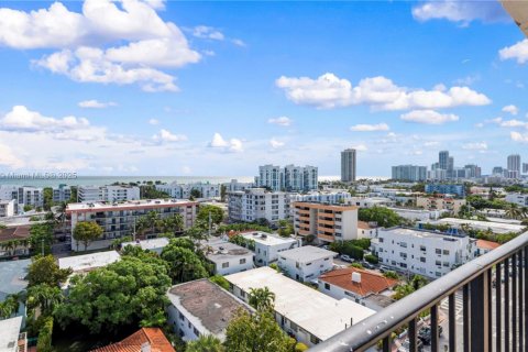 Condominio en venta en Miami Beach, Florida, 1 dormitorio, 73.76 m2 № 1951271 - foto 4