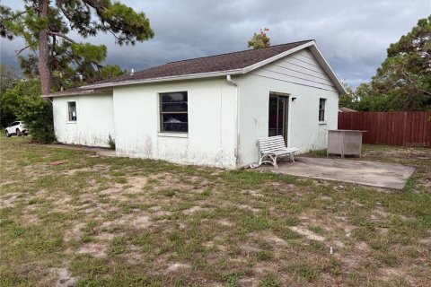House in Hudson, Florida 2 bedrooms, 73.58 sq.m. № 1883256 - photo 2