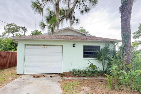 House in Hudson, Florida 2 bedrooms, 73.58 sq.m. № 1883256 - photo 1