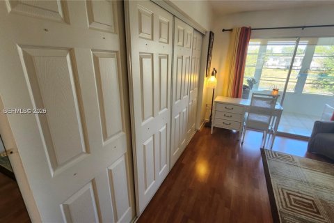 Купить кондоминиум в Дирфилд-Бич, Флорида 1 спальня, 68.56м2, № 2088942 - фото 18
