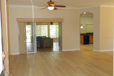 House in Poinciana, Florida 2 bedrooms, 146.23 sq.m. № 2342602 - photo 8