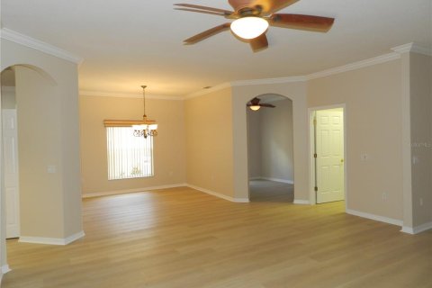 House in Poinciana, Florida 2 bedrooms, 146.23 sq.m. № 2342602 - photo 10