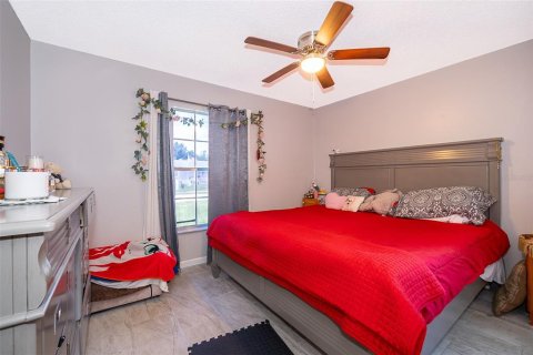 Casa en venta en Orlando, Florida, 4 dormitorios, 123.19 m2 № 1901091 - foto 8