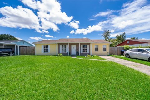 Casa en venta en Orlando, Florida, 4 dormitorios, 123.19 m2 № 1901091 - foto 1