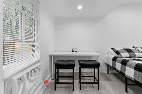 Propiedad comercial en venta en Orlando, Florida, 184.32 m2 № 2095481 - foto 21