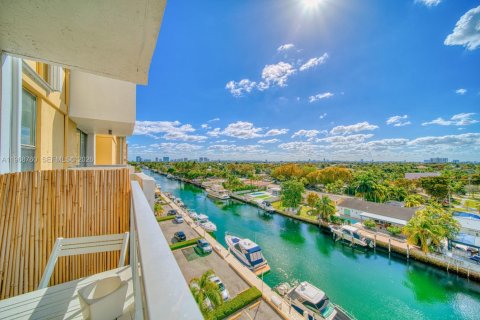 Copropriété à vendre à North Miami, Floride: 1 chambre, 74.88 m2 № 2032169 - photo 21