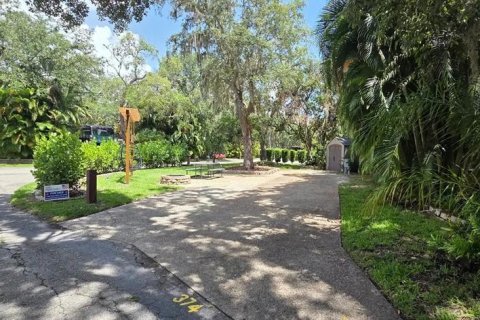 Terreno en venta en River Ranch, Florida № 1785595 - foto 10