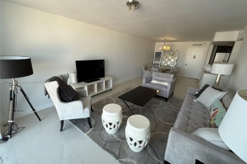 Condominio en venta en Aventura, Florida, 2 dormitorios, 98.29 m2 № 1429917 - foto 4