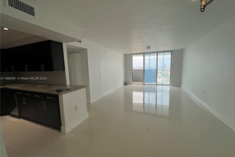 Condominio en venta en Aventura, Florida, 2 dormitorios, 98.29 m2 № 1429917 - foto 1