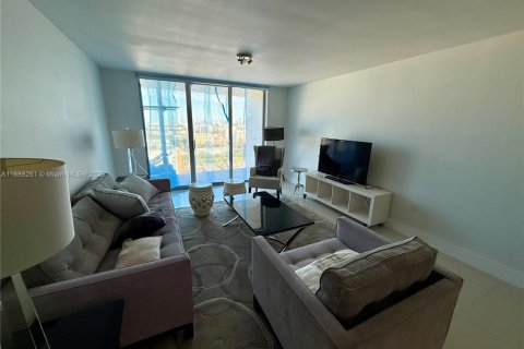 Condominio en venta en Aventura, Florida, 2 dormitorios, 98.29 m2 № 1429917 - foto 3