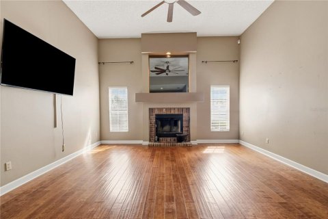 House in Valrico, Florida 4 bedrooms, 221.01 sq.m. № 2112512 - photo 5
