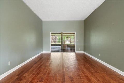 House in Valrico, Florida 4 bedrooms, 221.01 sq.m. № 2112512 - photo 15