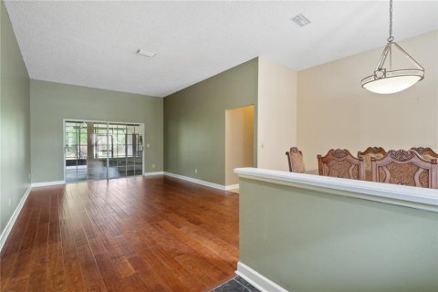 House in Valrico, Florida 4 bedrooms, 221.01 sq.m. № 2112512 - photo 6