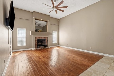 House in Valrico, Florida 4 bedrooms, 221.01 sq.m. № 2112512 - photo 4