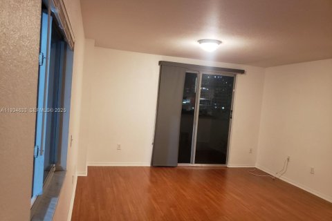 Купить кондоминиум в Майами, Флорида 2 спальни, 88.26м2, № 1992799 - фото 12