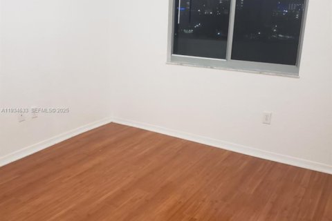 Купить кондоминиум в Майами, Флорида 2 спальни, 88.26м2, № 1992799 - фото 7