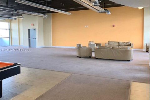 Купить кондоминиум в Майами, Флорида 2 спальни, 88.26м2, № 1992799 - фото 21