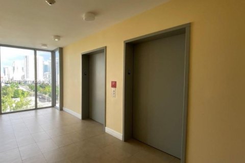 Купить кондоминиум в Майами, Флорида 2 спальни, 88.26м2, № 1992799 - фото 27