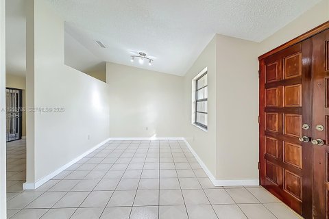 Casa en venta en Miami, Florida, 3 dormitorios, 149.02 m2 № 2007934 - foto 11