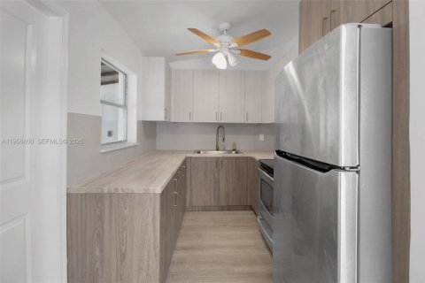 Villa ou maison à vendre à Fort Lauderdale, Floride: 3 chambres, 91.42 m2 № 2020801 - photo 6