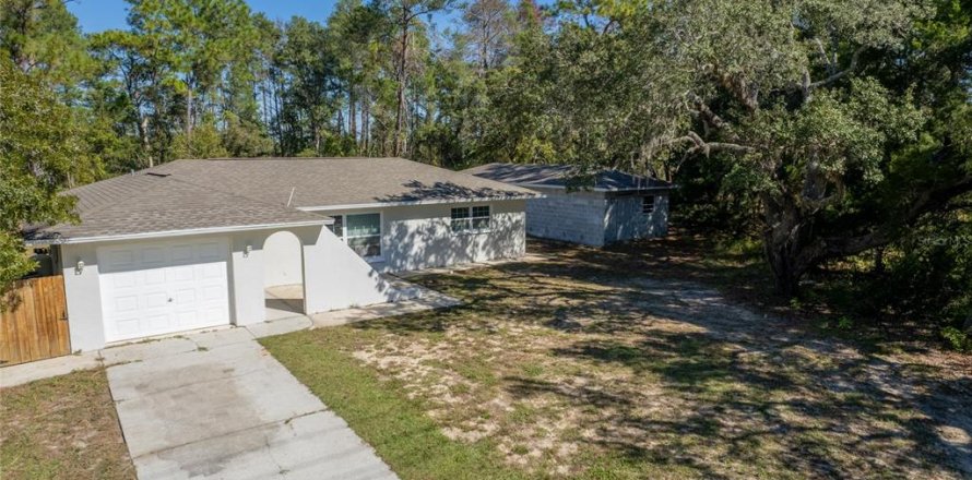 Casa en Spring Hill, Florida 3 dormitorios, 110.18 m2 № 2237234