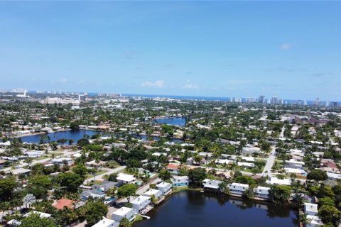 Condo in Oakland Park, Florida, 2 bedrooms  № 1814597 - photo 14