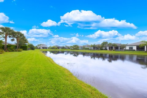 Casa en venta en Port St. Lucie, Florida, 4 dormitorios, 213.3 m2 № 2410744 - foto 10