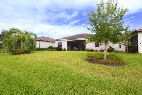 Casa en venta en Port St. Lucie, Florida, 4 dormitorios, 213.3 m2 № 2410744 - foto 8
