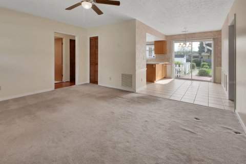 Casa en venta en DeLand, Florida, 3 dormitorios, 126.53 m2 № 2377958 - foto 6