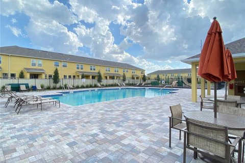 Touwnhouse à louer à Orlando, Floride: 3 chambres, 120.77 m2 № 2156552 - photo 16