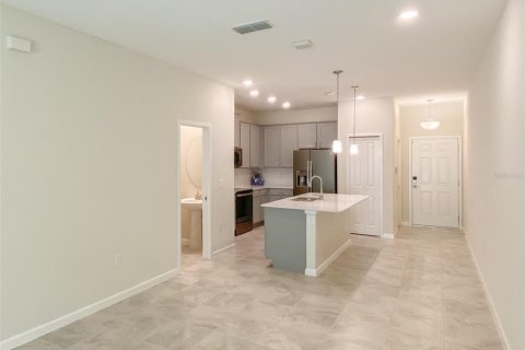Touwnhouse à louer à Orlando, Floride: 3 chambres, 120.77 m2 № 2156552 - photo 3
