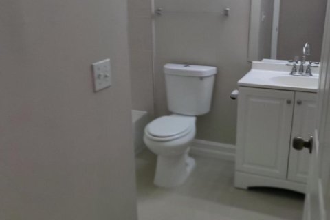 Copropriété à louer à Royal Palm Beach, Floride: 1 chambre, 72.56 m2 № 2431555 - photo 12