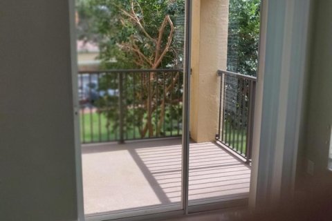 Copropriété à louer à Royal Palm Beach, Floride: 1 chambre, 72.56 m2 № 2431555 - photo 6
