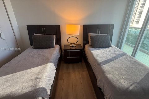 Condominio en alquiler en Sunny Isles Beach, Florida, 2 dormitorios, 126.07 m2 № 1996041 - foto 16