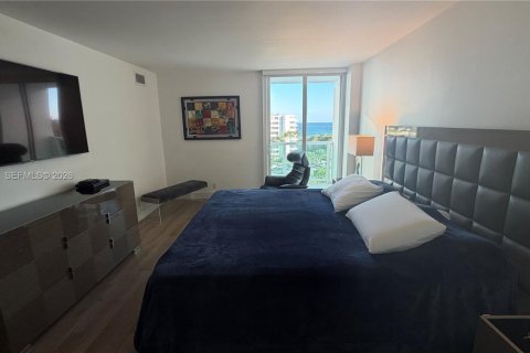 Condominio en alquiler en Sunny Isles Beach, Florida, 2 dormitorios, 126.07 m2 № 1996041 - foto 19