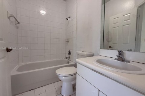 Купить таунхаус в Хомстед, Флорида 4 спальни, 154.31м2, № 2167906 - фото 22