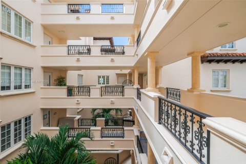 Купить кондоминиум в Майами-Бич, Флорида 3 спальни, 190.36м2, № 2012590 - фото 3