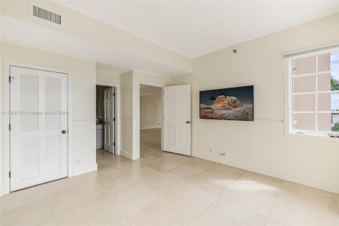 Купить кондоминиум в Майами-Бич, Флорида 3 спальни, 190.36м2, № 2012590 - фото 23