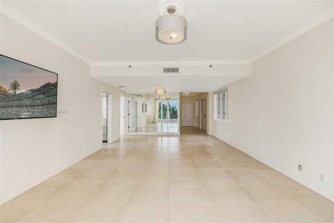 Купить кондоминиум в Майами-Бич, Флорида 3 спальни, 190.36м2, № 2012590 - фото 7